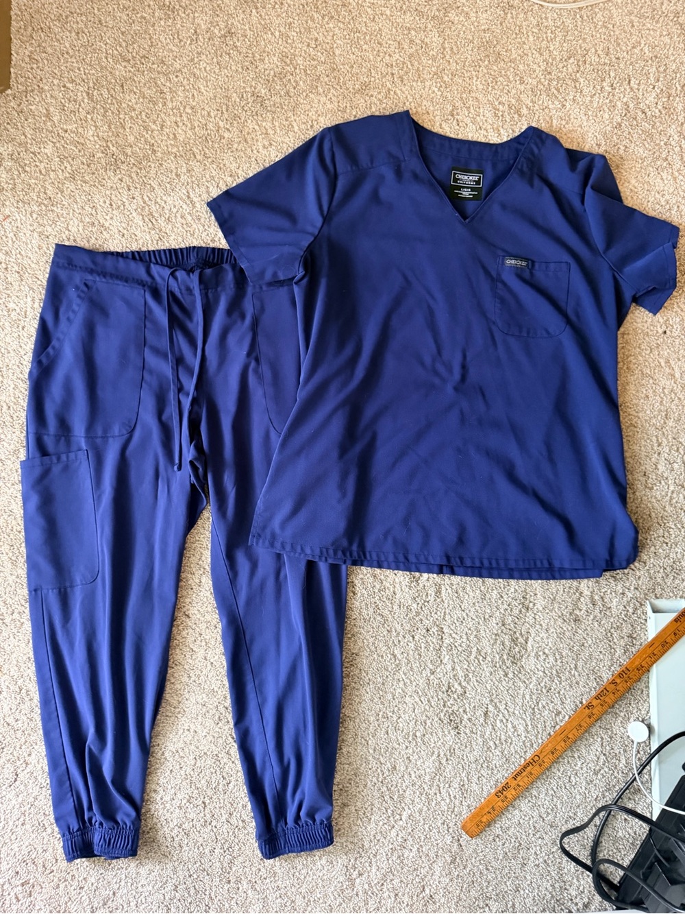 GT-0082 — Cherokee Navy Scrub Set | Large Top + Medium Petite Jogger Pants